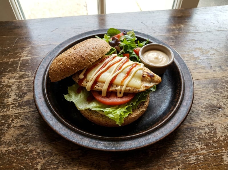 Kurací burger